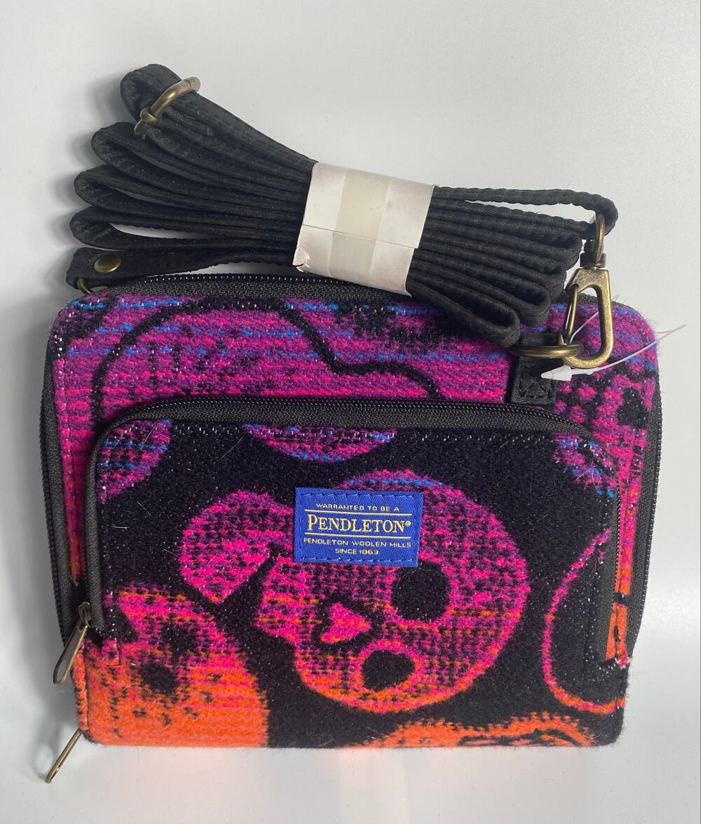 New Pendleton Dia de los Muertos Sugar Skull Crossbody Bag/Wallet- Multi Color
